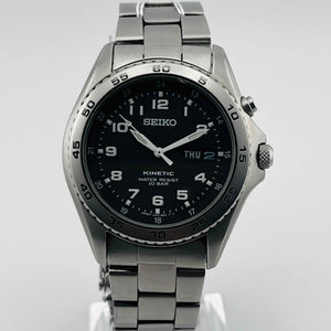 SEIKO KINETIC 5M63-0B20 Automatic black dial day date 36.3mm