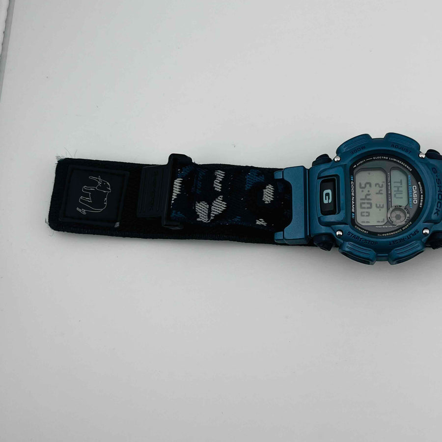 CASIO G-SHOCK MASAIMARA DW-8800 JANGWA KWETU PIA Blue Camouflage 46.3mm