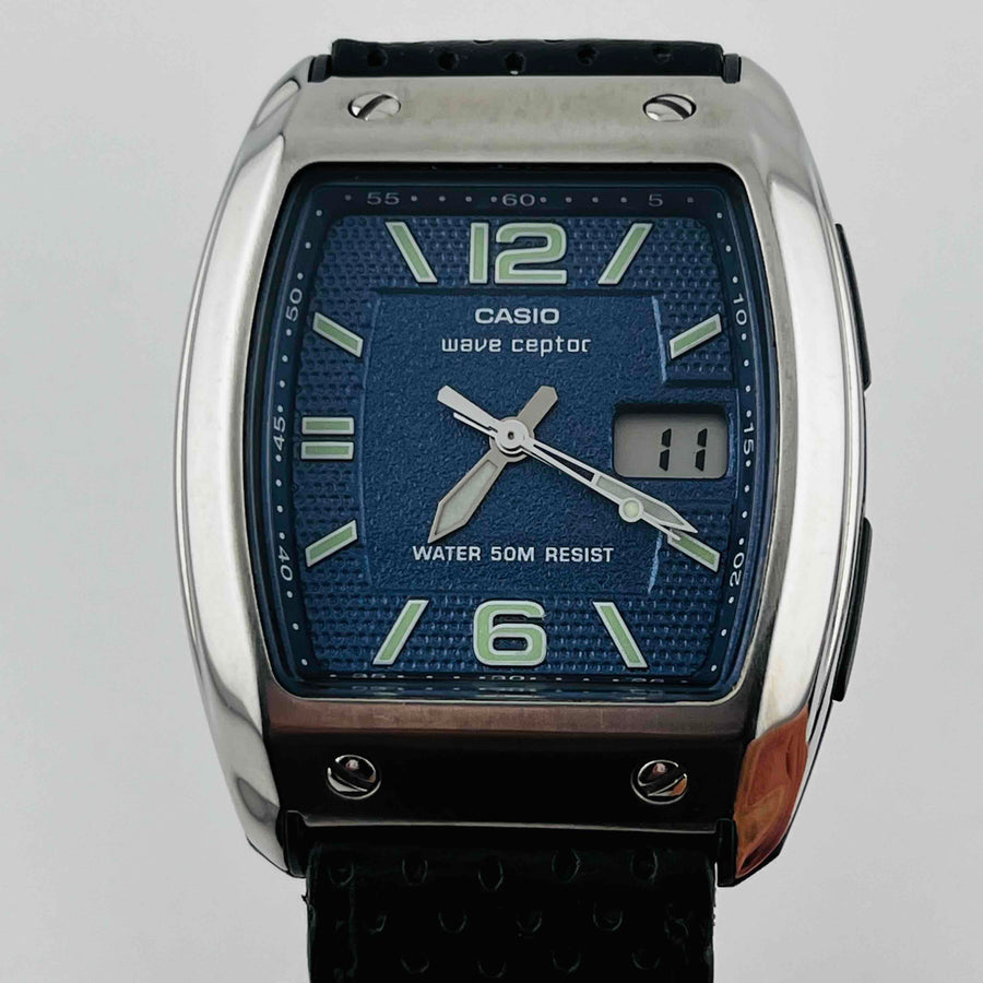 CASIO WAVE CEPTOR WVQ-202HE QUARTZ Blue dial Belt clasp broken 37.5mm