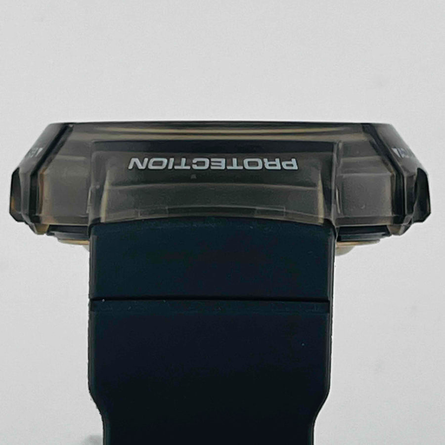 CASIO  G-SHOCK AMG-525D tough Solar Skeleton Black There is some dirt on the belt 47.3