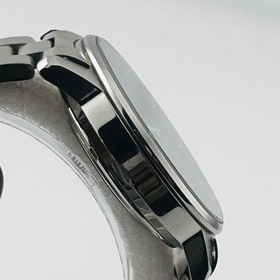 Orient ER02-CB-B-CA Skeleton back automatic winding rainbow bezel side scratched 41.0