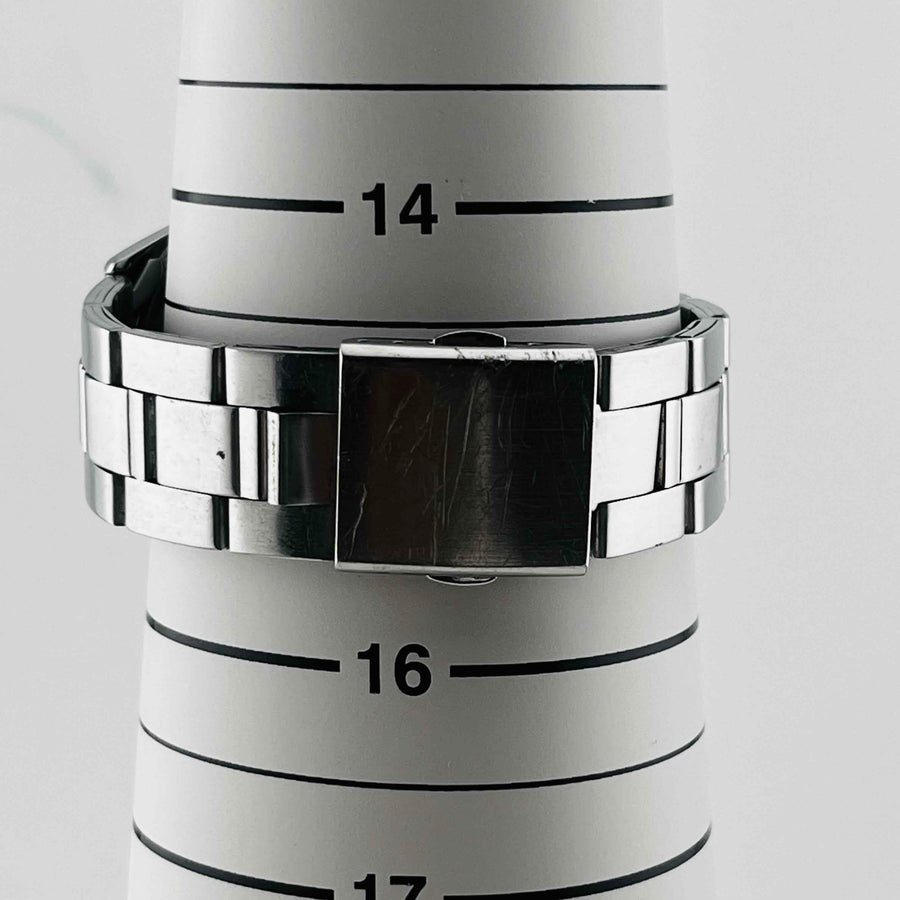 SEIKO 7N43-9080 Quartz white dial small scratches on bezel and straps 35.9mm