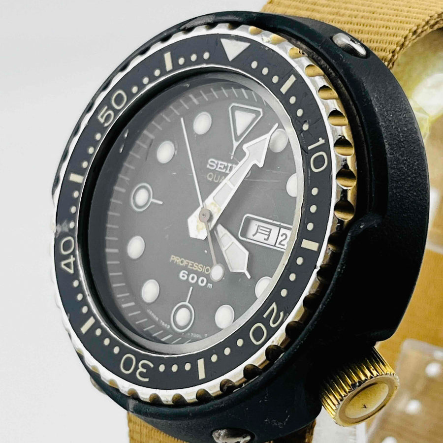SEIKO 7549-7000 Professional Diver 600m Day Date Quartz Men's watch 41.1mm