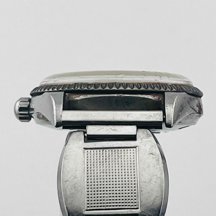 CITIZEN Auto Dater Automatic Day Date analog Men's Watch The fasteners are weak 37.5