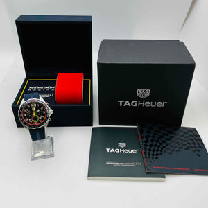 TAG Heuer Formula 1 Red Bull Racing Special Edition Quartz Divers 42.8mm