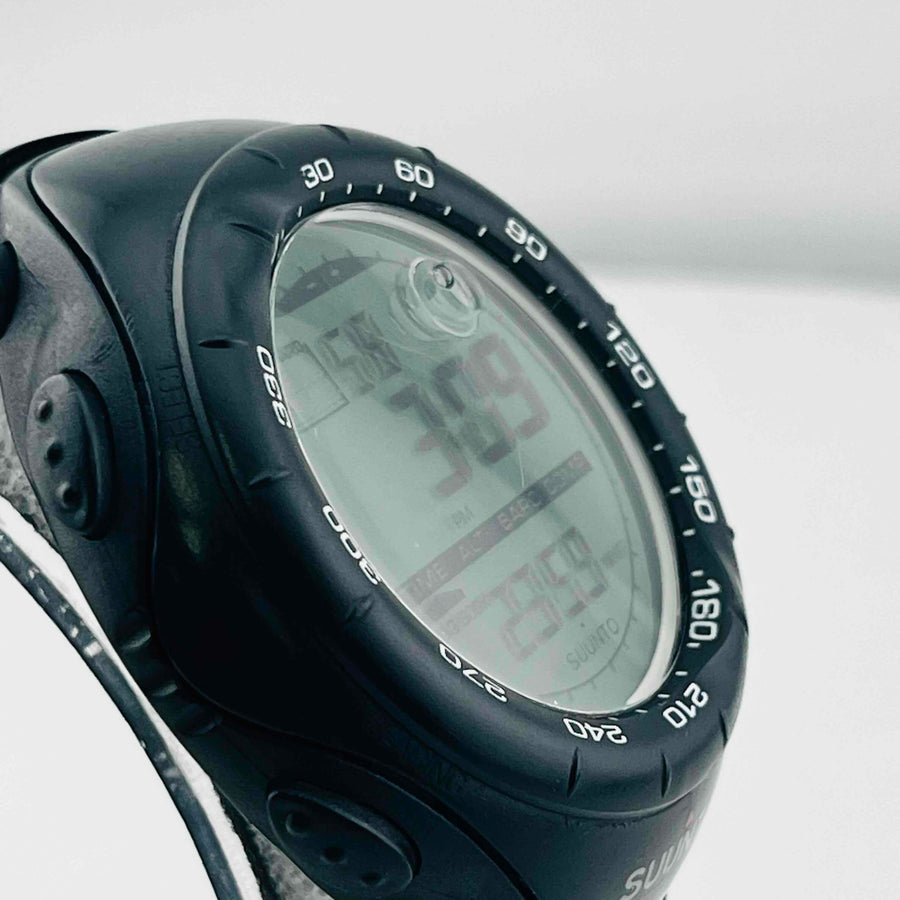 SUUNTO Vector Black  Finland Original mountain watch digital 51.3mm