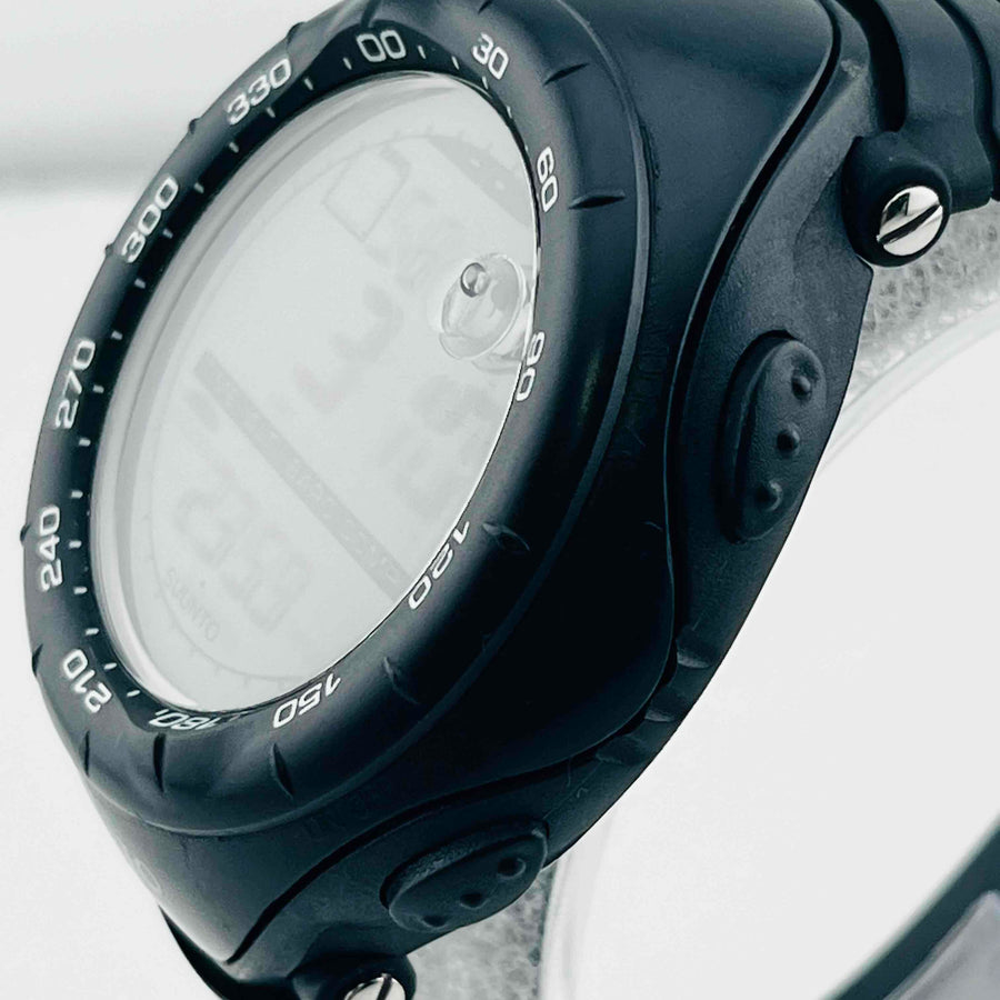 SUUNTO Vector Black  Finland Original mountain watch digital 51.3mm