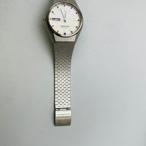 SEIKO KING QUARTZ 0852-8025 white dial day date 32.1mm