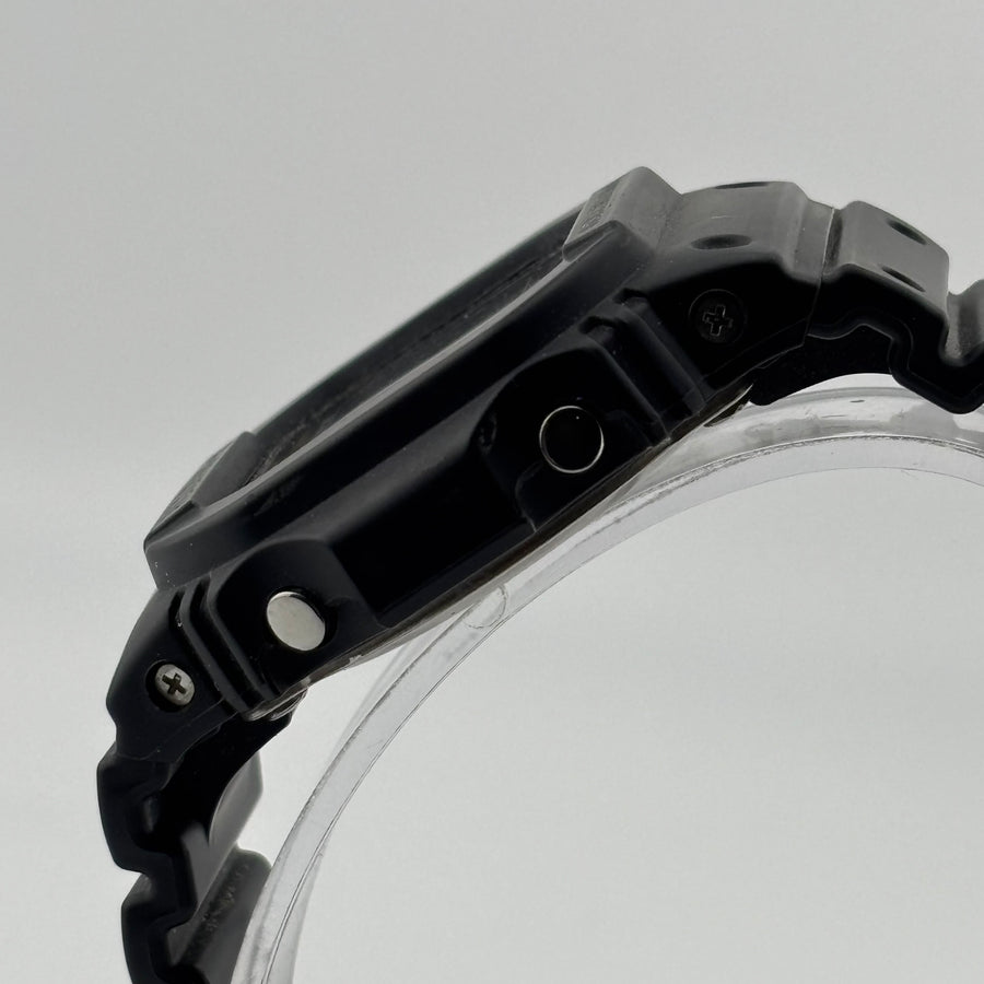 CASIO  G-SHOCK G-5600E Tough Solar Water resistant to 20 ATM Shock resistant 43.2mm