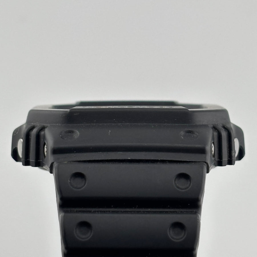 CASIO  G-SHOCK G-5600E Tough Solar Water resistant to 20 ATM Shock resistant 43.2mm