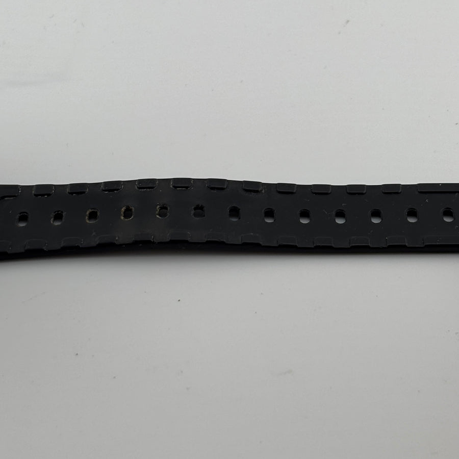 CASIO G-SHOCK GW-M5610 Tough Solar Belt has scratches Water resistant to 20 ATM 44.5mm