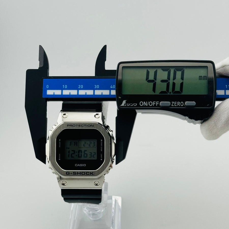 CASIO G-SHOCK GM-5600 Quartz Digital Timer 43.0mm