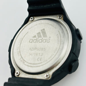 Adidas  ADP6085 quartz day date display sports Windshield has scratches 42.0mm