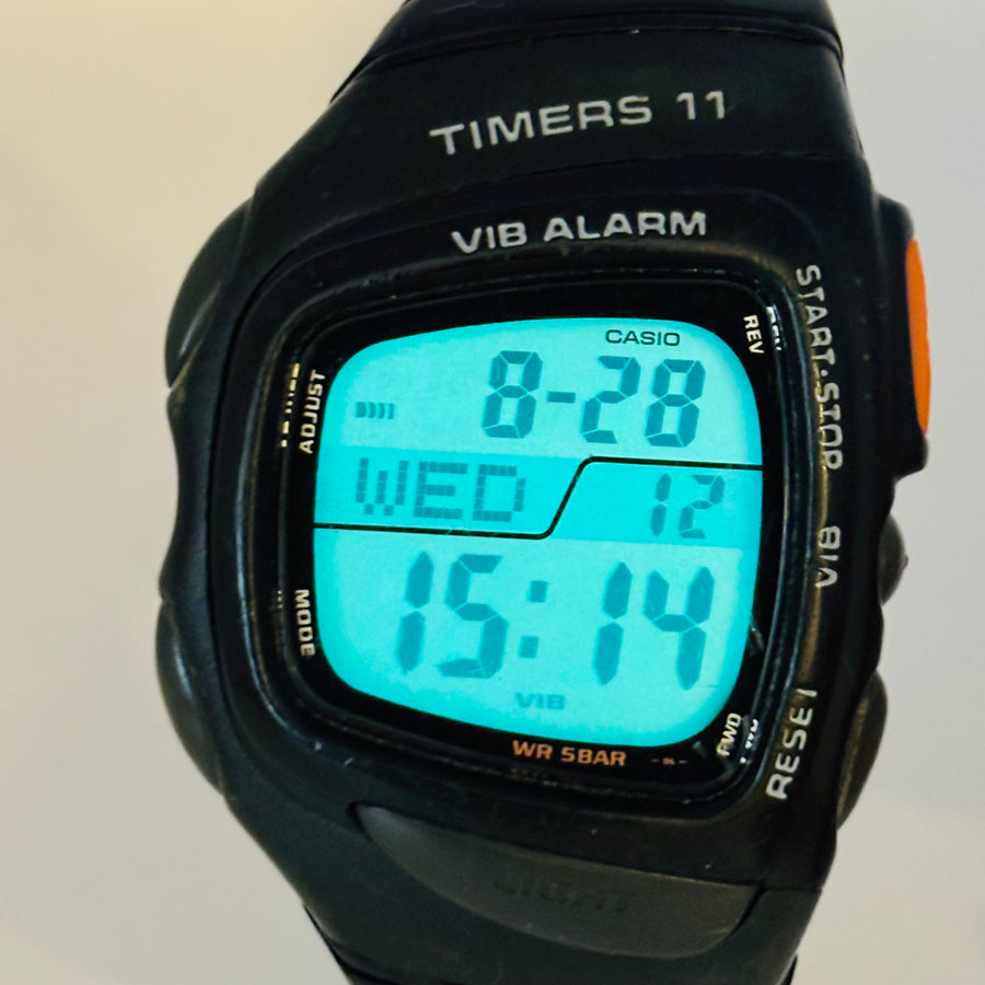 CASIO PHYS RFT 100 quartz There are scratches on the windshield and ca KUM S WATCH