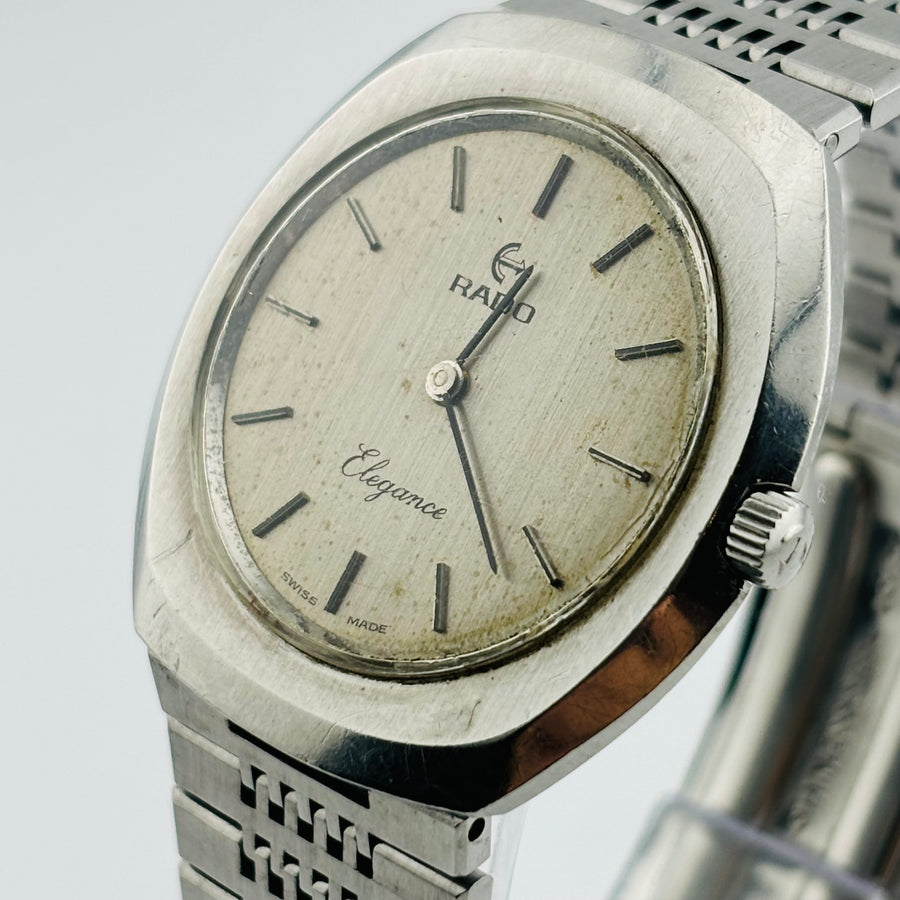 RADO Elegance 396 3008 4 Manual Windshield has scratches Antique Vintage 35.3mm