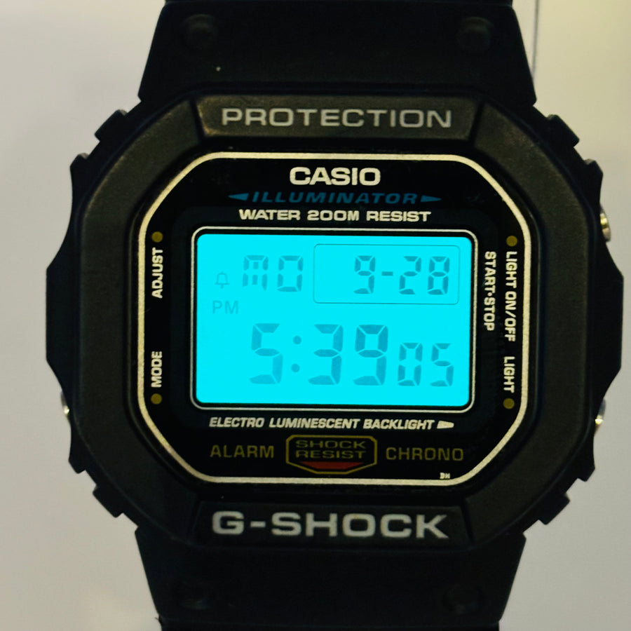 CASIO G-SHOCK DW-5600E Quartz Sports Water resistant to 20 ATM Long-selling 43.4mm