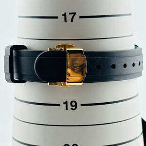 DANIEL WELLINGTON Iconic Motion DW00100425 Quartz Water resistant to 10 ATM 31.9mm