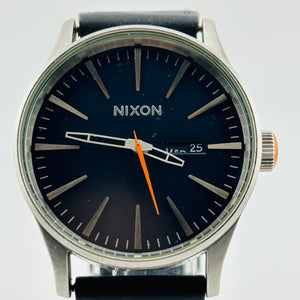 NIXON NEVER BELATE Quartz Date and day of the week Navy Dial Men's Watches 42.0mm