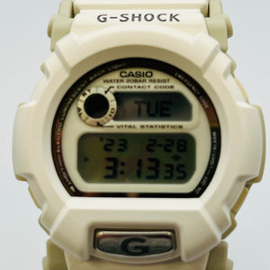 CASIO G-SHOCK Lovers Collection Angel and Devil pair watch 45.8mm 40.5mm