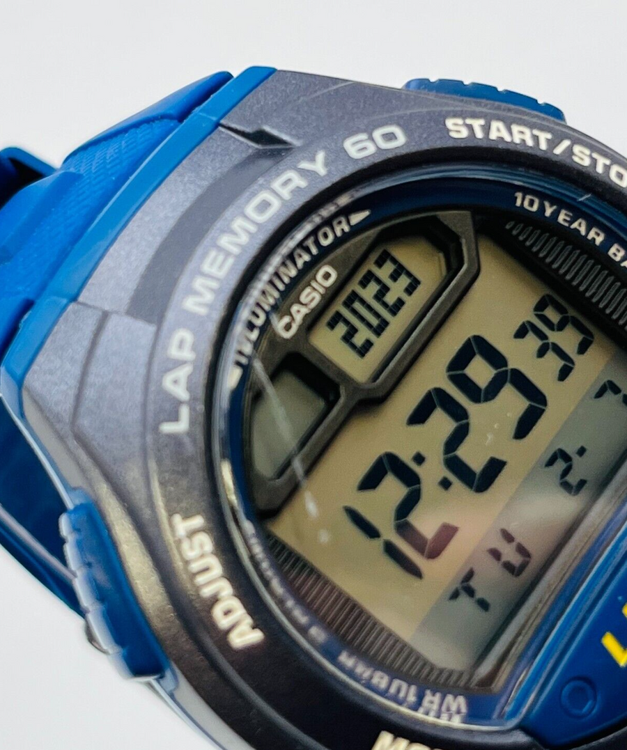 Casio sports gear LAP MEMORY 60 W 734J 2AJF blue with windshield scrat KUM S WATCH