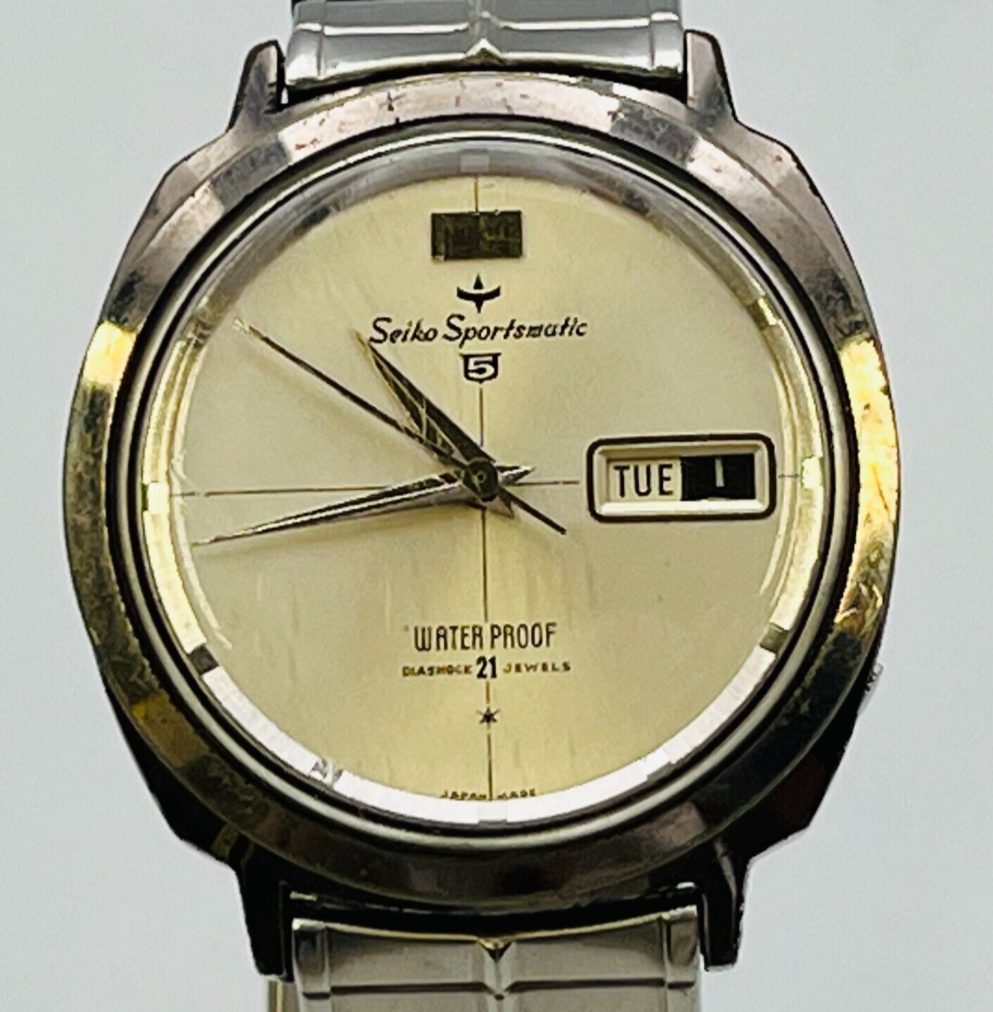 SEIKO SPORTSMATIC 5 WATERPROOF DIASHOCK 21 J SELF-WINDING