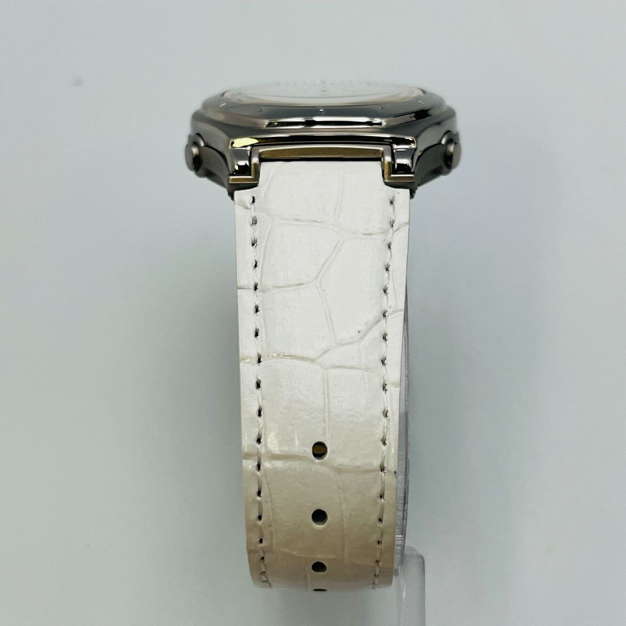 CASIO wave ceptor LWA-M160 solar battery ladies wristwatch white leather 33.9mm