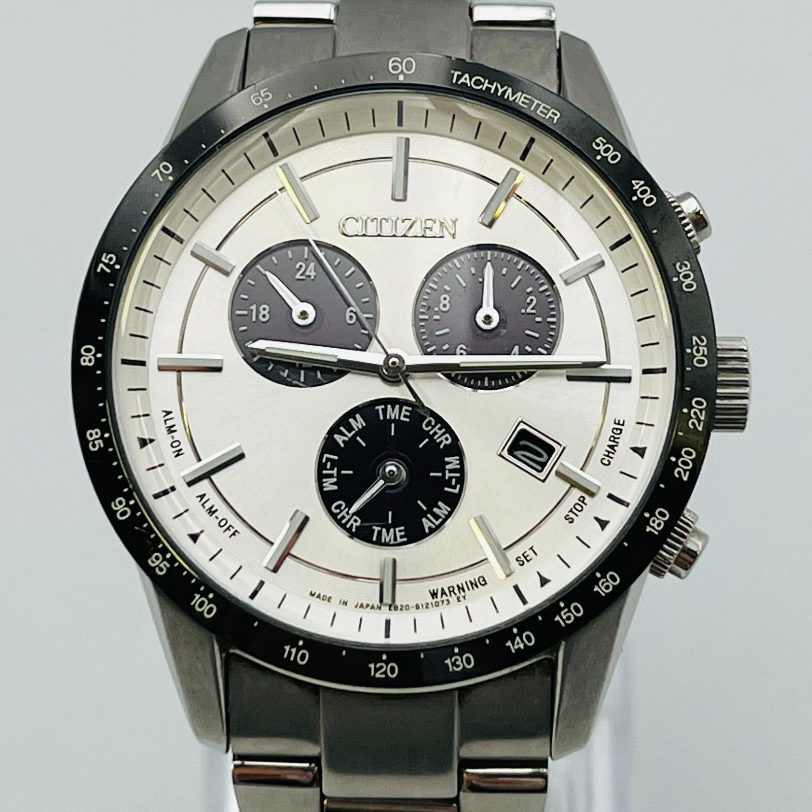 Citizen Eco Drive E820-S083460 Solar Chronograph Date Men's