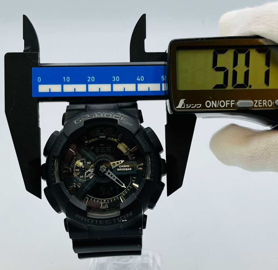 CASIO G-SHOCK GA-110 quartz wristwatch analog Digiana rubber  50.7mm